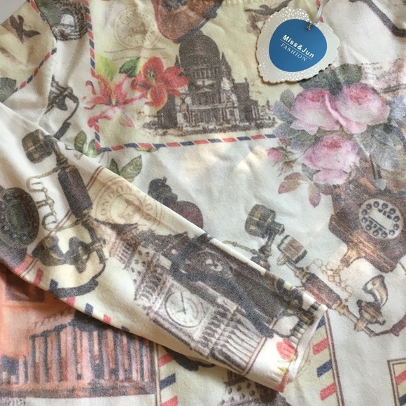 Graphic sweater, size S - Picture 4 of 4